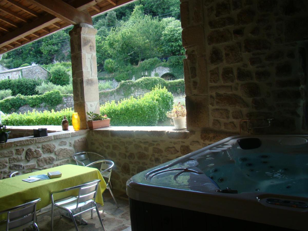 Chambre D'Hote Avec Jacuzzi Sanilhac  Exteriér fotografie