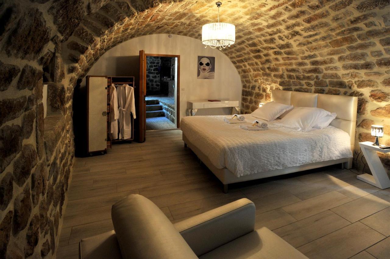 Chambre D'Hote Avec Jacuzzi Sanilhac  Exteriér fotografie